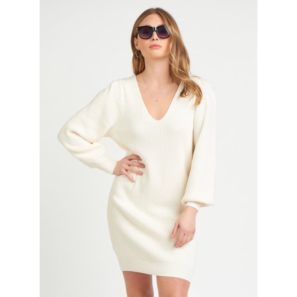 Dex Long Sleeve V-Neck Sweater Dress